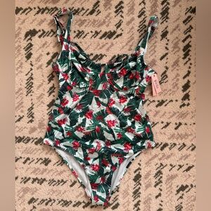NWT Victoria's Secret Tropical Floral One-Piece Swimsuit XL